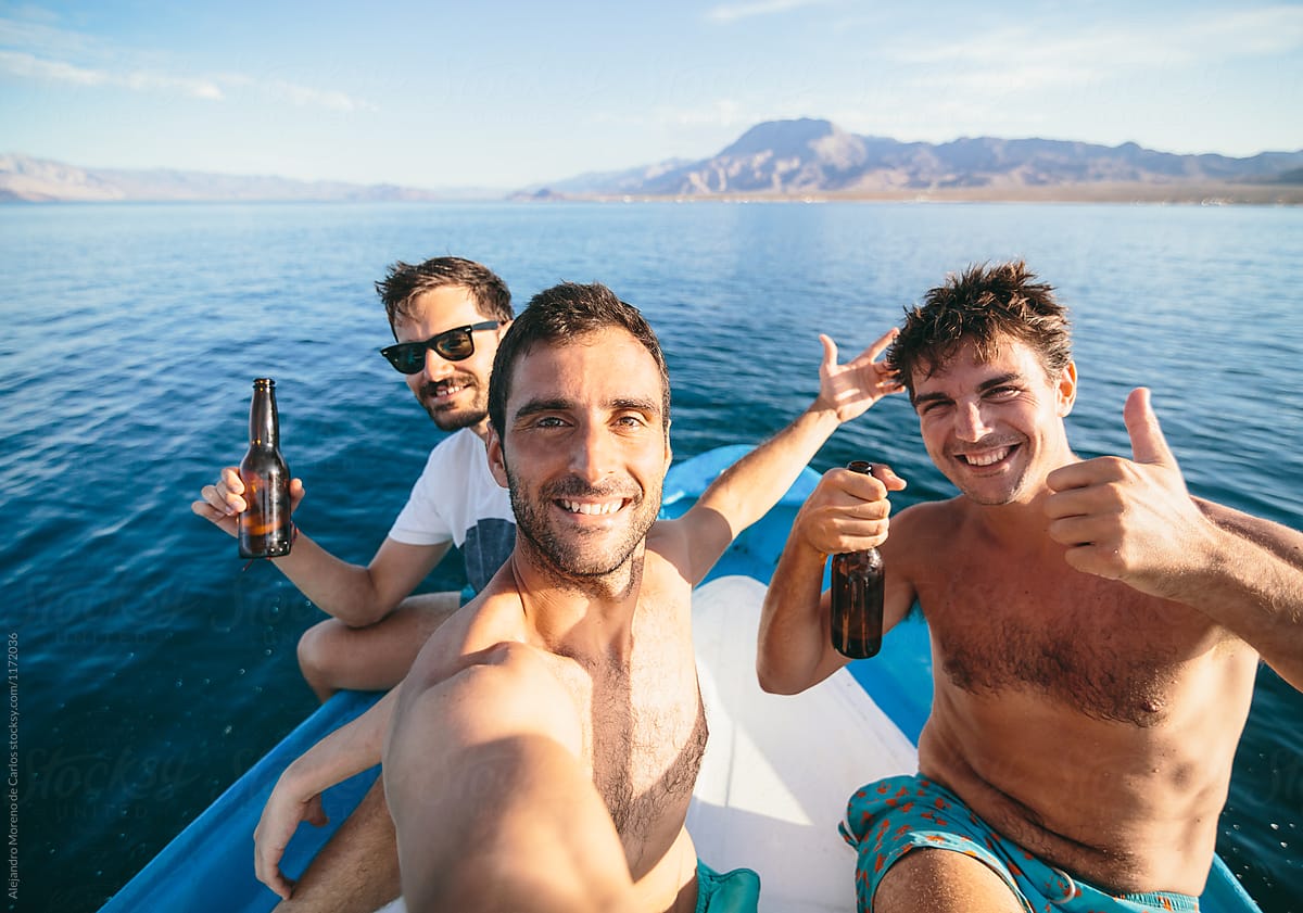 Group Selfie Work: Over 4,307 Royalty-Free Licensable Stock Photos |  Shutterstock